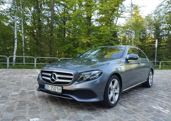 mercedes benz klasa e zachodniopomorskie Mercedes-Benz Klasa E cena 139000 przebieg: 161000, rok produkcji 2016 z Koszalin